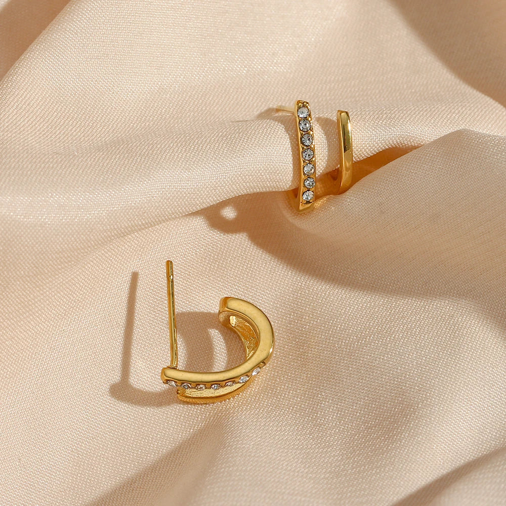 Brinco Filete Duplo com zircônias Banhado a Ouro 18K