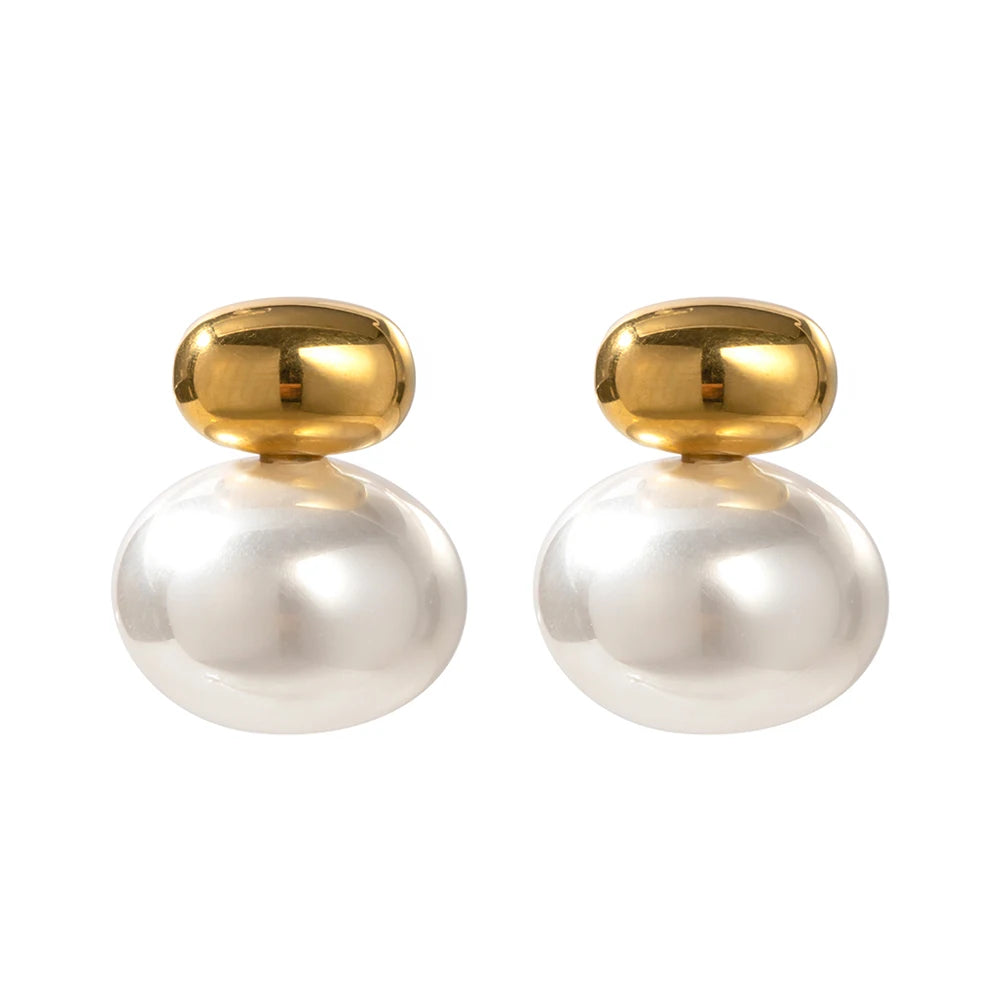 Brinco com Pérola Banhado a Ouro 18K