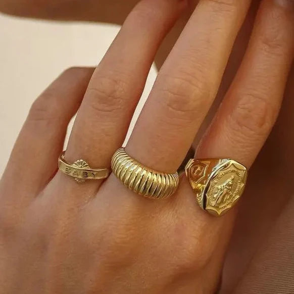 Anel Ajustável Riscos banhado a ouro 18K